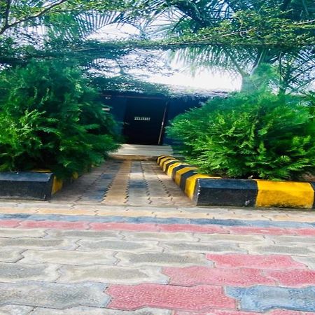 Hotel Megha Resort Hampi Exterior photo