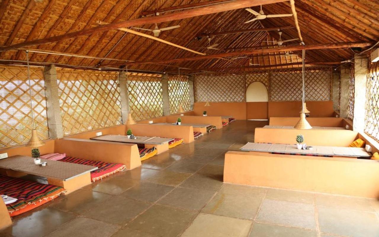 Hotel Megha Resort Hampi Exterior photo